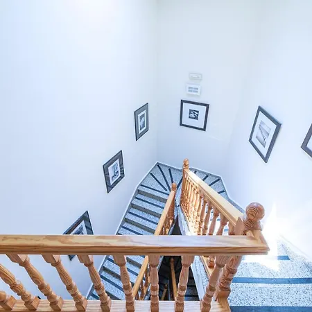 La De La Gula Bed & Breakfast