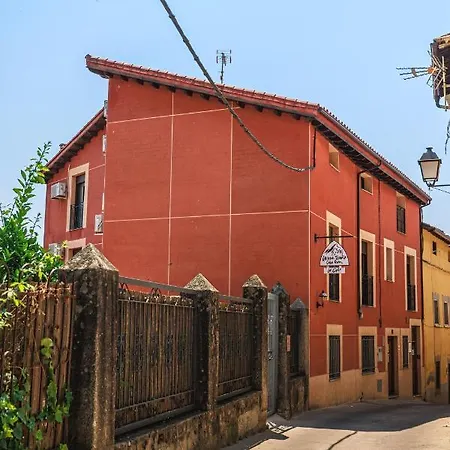 La De La Gula Bed and breakfast 3*