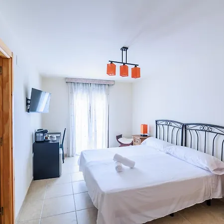 住宿加早餐酒店 La De La Gula 哈兰迪雅·德·拉·维尔