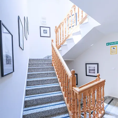 住宿加早餐酒店 La De La Gula 哈兰迪雅·德·拉·维尔