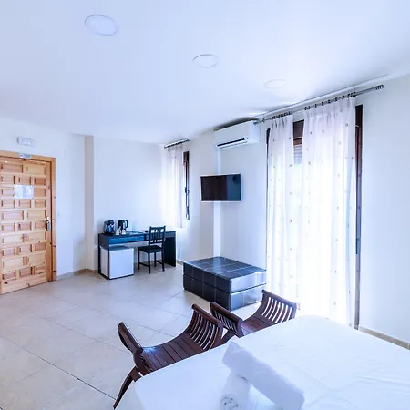 Bed and breakfast La De La Gula 3*