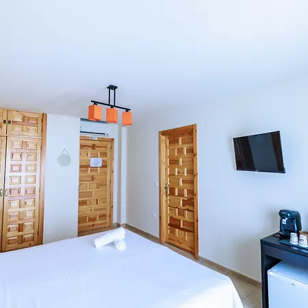 Bed and breakfast La De La Gula 3*