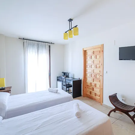 La De La Gula 3* 哈兰迪雅·德·拉·维尔