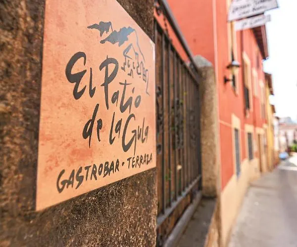 Bed and breakfast La De La Gula 3*